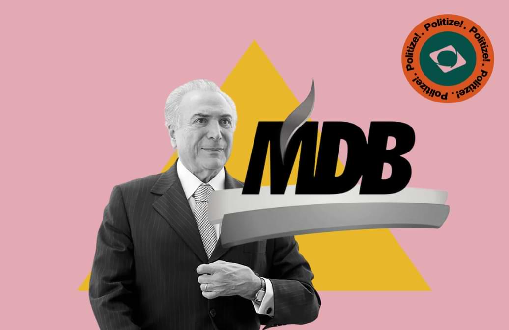 temer de terno, homem branco médio com cabelos grisalhos atrás da logo do MDB que é a escrita do partido com um desenho de chama saindo do M