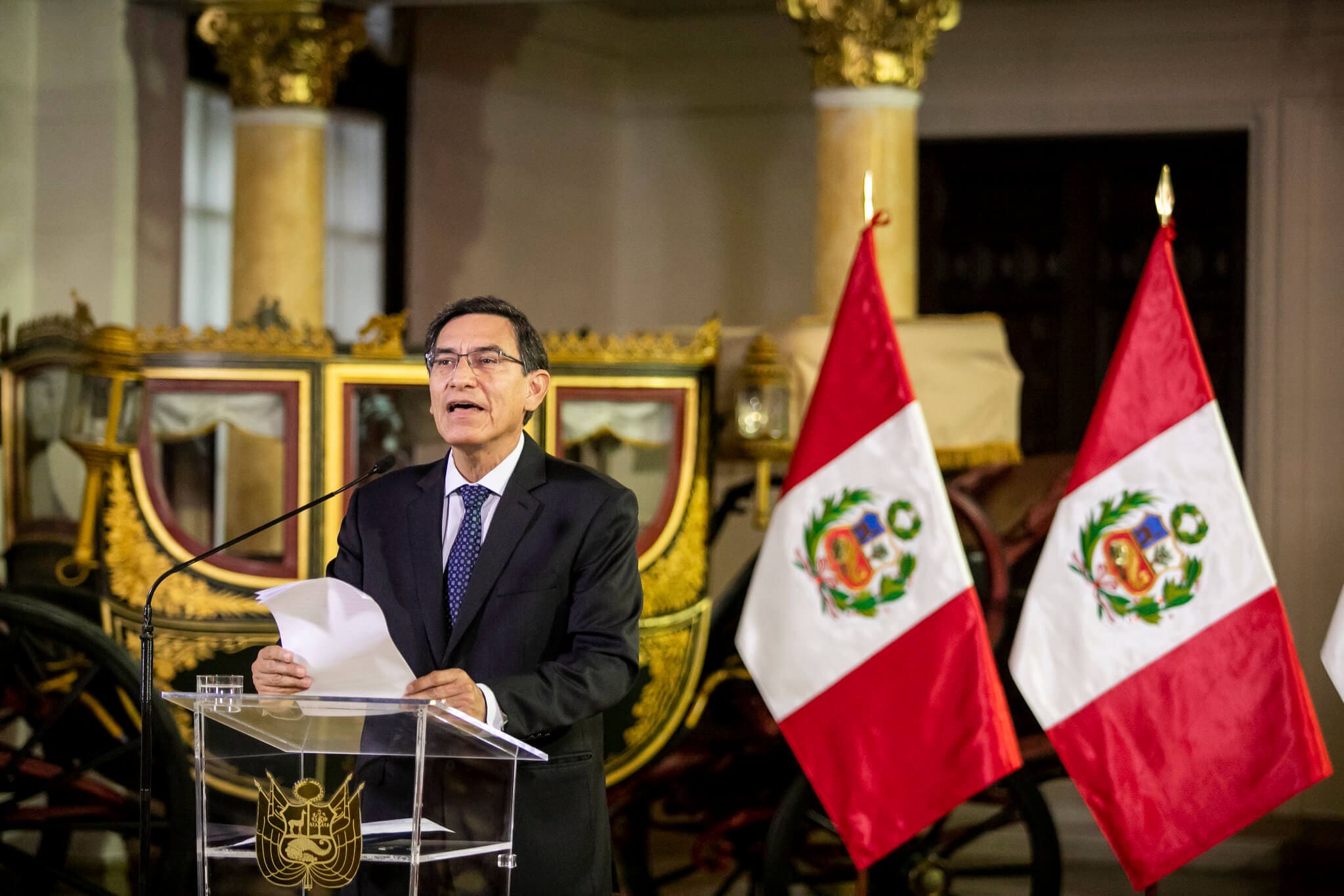 O presidente Martin Vizcarra durante 'pronunciamento a nação peruana' em meio à crise no Peru. (Foto: Juan Pablo Azabache/ Fotos Públicas) 