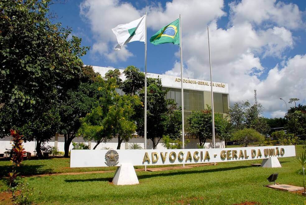 Fachada do prédio da Advocacia-Geral da União.