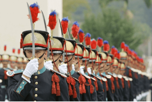 Cadetes da Academia Militar das Agulhas Negras em cerimônia.