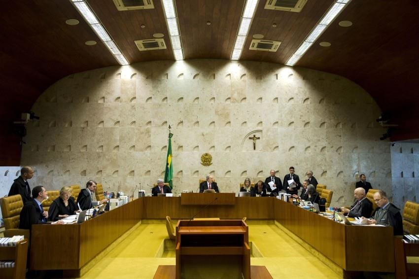 Judiciário brasileiro: 3 motivos que fazem este poder ser lento - Politize!